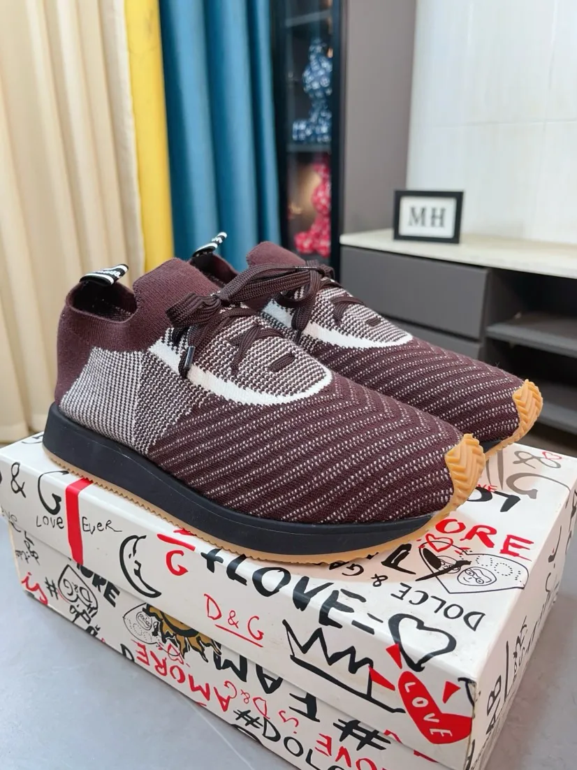 Men's shoes 💰400🌹🌹"Dolce & Gabbana DG" original imported flying weave ➕ sheepskin lining, light, comfortable and versatile, original special outsole 🔥favored by trendy men. Welcome to compare quality 🔥exquisite luxury, super A level! Version comparison, no difference at all! Code number 36-46